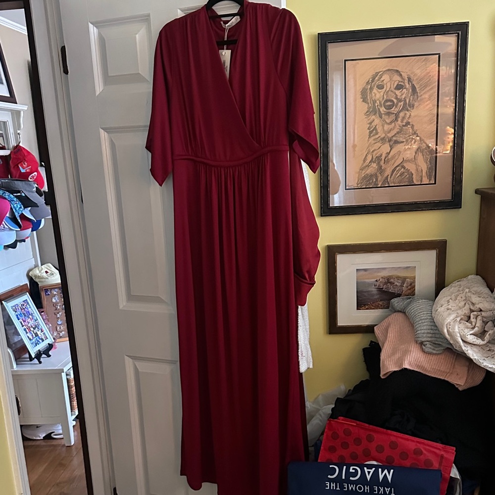 Women's Maxi Dress in Deep Burgundy / Red